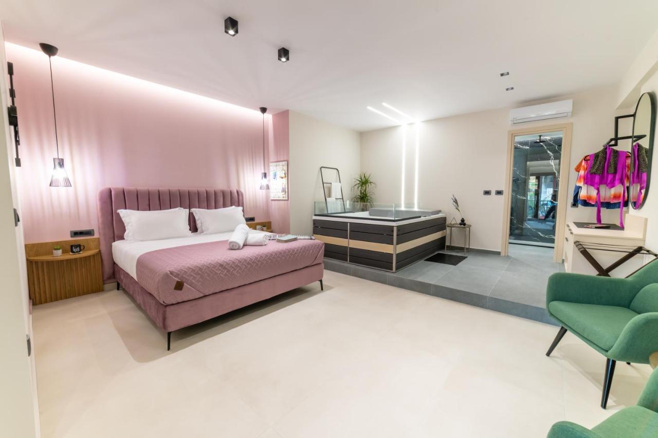 Bella Vasilica Luxury Apartments Parga Dış mekan fotoğraf