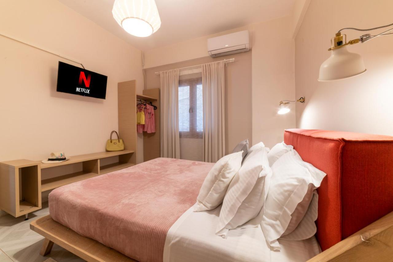 Bella Vasilica Luxury Apartments Parga Dış mekan fotoğraf